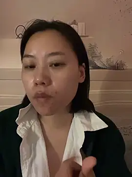 Eliza-E online show from 02/05/26, 12:50