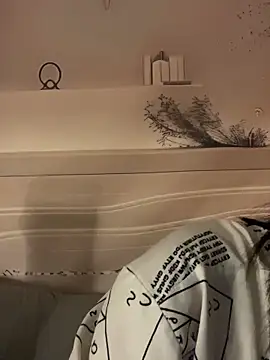 Eliza-E online show from 02/06/26, 11:34