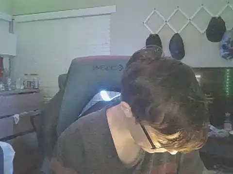 KaliSnow199623 online show from 12/04/24, 02:36