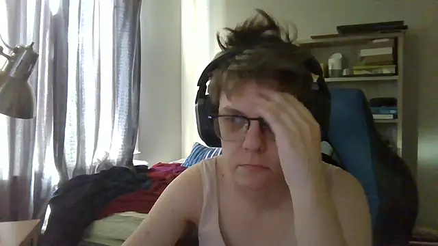 KaliSnow199623 online show from 02/05/26, 12:06