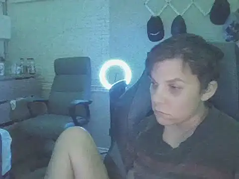 KaliSnow199623 online show from 12/04/24, 09:23