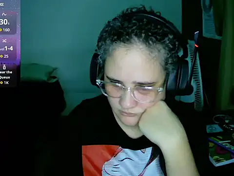 lolalicious 758 online show from 10/03/25, 11:06