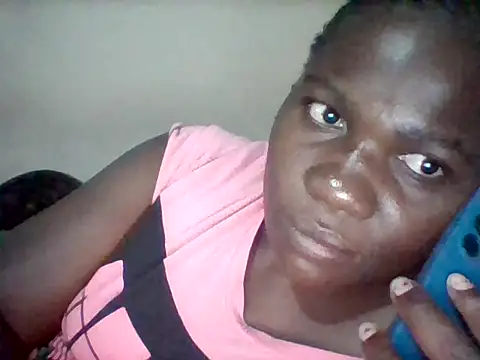 Snapshot of missarpie chatting on 10/06/25, 05:46 missarpie online show from 10/06/25, 05:46