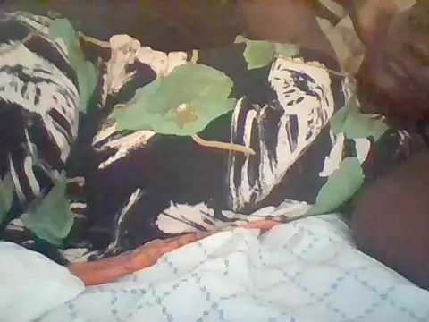 missarpie online show from 12/17/25, 07:24