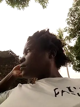 missarpie online show from 10/29/25, 10:58