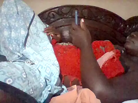 missarpie online show from 10/24/25, 05:12