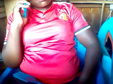 Snapshot of missarpie chatting on 10/19/25, 06:49 missarpie online show from 10/19/25, 06:49