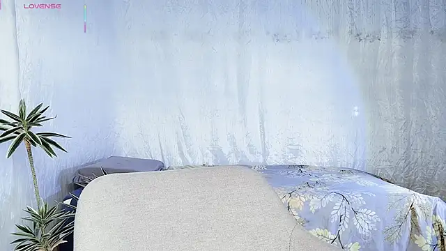 I Am Boo online show from 04/17/26, 04:21