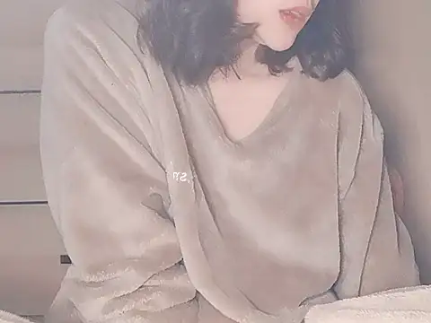 Pink cream online show from 03/07/25, 04:33