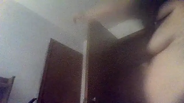 Snapshot of Icedcoffee2024 chatting on 10/15/25, 12:46 Icedcoffee2024 online show from 10/15/25, 12:46