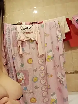 hugebobbs online show from 03/12/25, 01:30