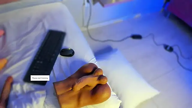 Snapshot of MelissaKarterrs chatting on 12/16/25, 12:09 MelissaKarterrs online show from 12/16/25, 12:09