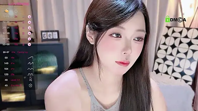 Snapshot of Ubela_7 chatting on 01/05/26, 05:27 Ubela 7 online show from 01/05/26, 05:27