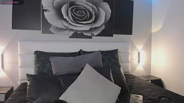 Snapshot of sofi_bakerr chatting on 10/02/25, 11:35 sofi bakerr online show from 10/02/25, 11:35