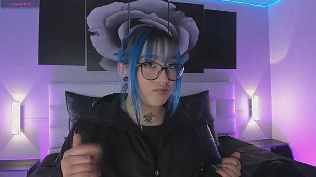 sofi bakerr online show from 12/19/25, 11:34