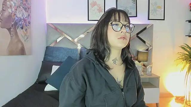 sofi bakerr online show from 05/13/26, 11:39