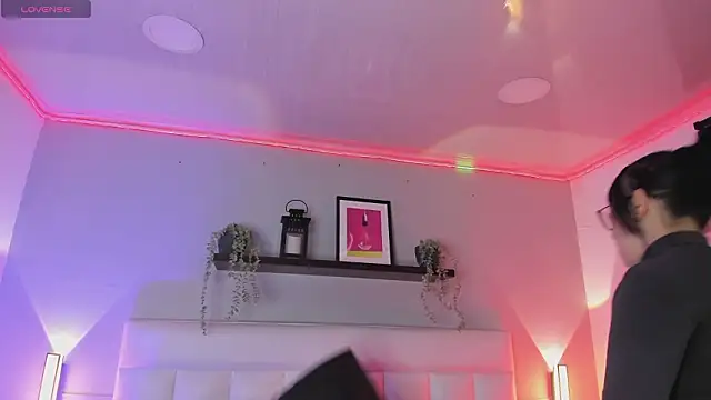 sofi bakerr online show from 02/24/26, 11:33