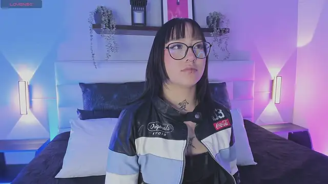 sofi bakerr online show from 03/25/26, 11:31