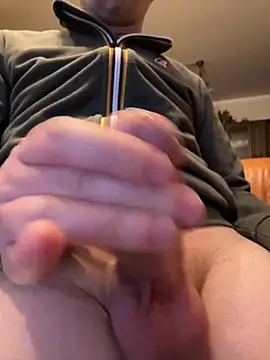 bookerr11 online show from 02/05/26, 09:43