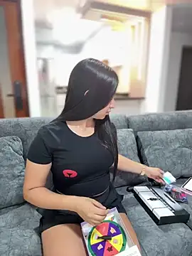 VAL PRINCESS online show from 03/02/25, 12:09