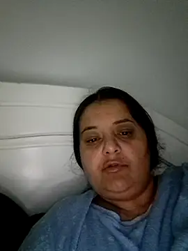 sarahhh1987 online show from 10/29/25, 07:13