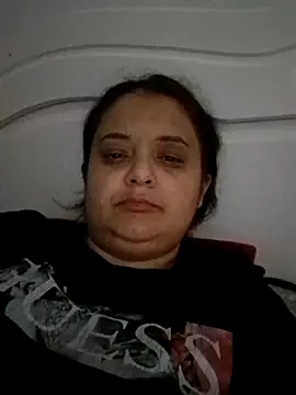 sarahhh1987 online show from 10/25/25, 06:19