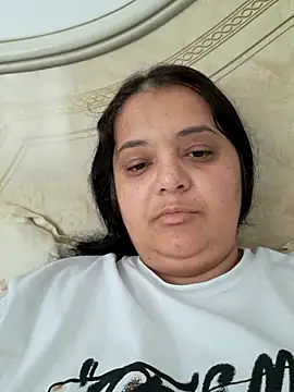 sarahhh1987 online show from 10/28/25, 05:50