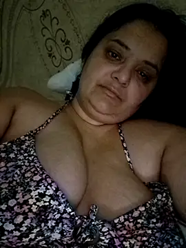 sarahhh1987 online show from 12/01/25, 11:27