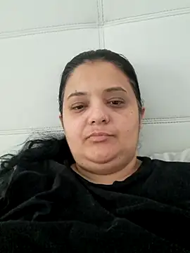 sarahhh1987 online show from 02/16/26, 06:34