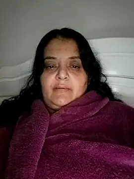 sarahhh1987 online show from 12/15/25, 05:30