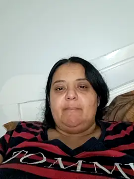 sarahhh1987 online show from 12/03/25, 06:29