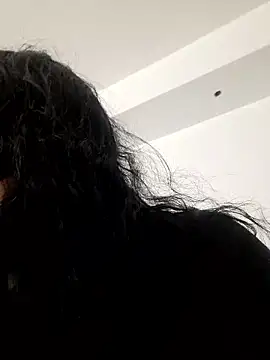 sarahhh1987 online show from 01/11/26, 10:11