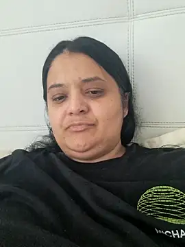 sarahhh1987 online show from 03/29/26, 01:35