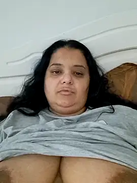 sarahhh1987 online show from 12/05/25, 08:24