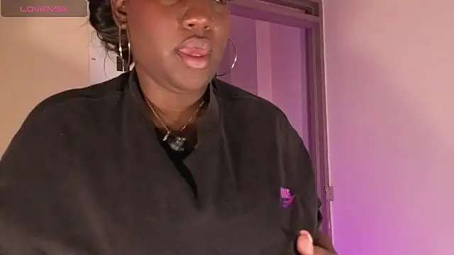 Perlasexyu1 online show from 04/09/26, 01:17