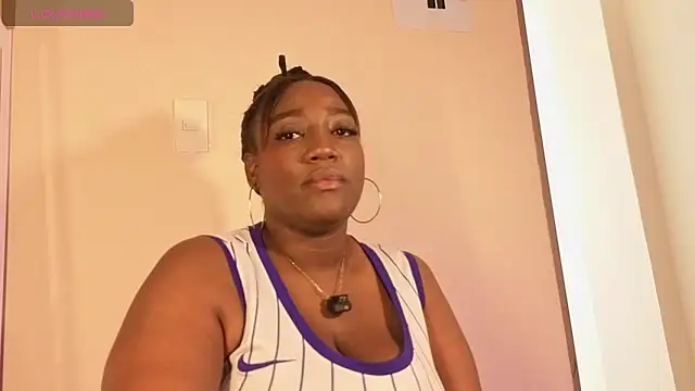 Perlasexyu1 online show from 04/08/26, 02:18