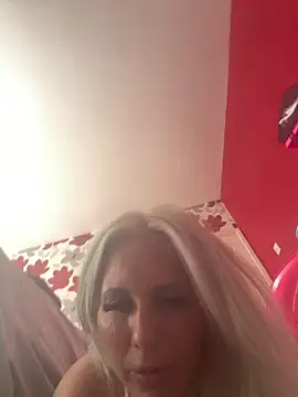 Blonde-bimbo online show from 06/20/26, 01:49