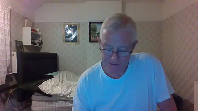 shaun63m online show from 09/29/25, 12:06