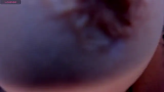 HannaConnor  online show from 12/04/25, 08:41