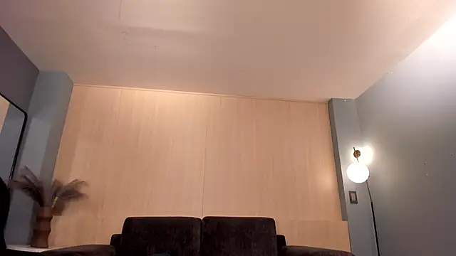 Snapshot of HannaConnor_ chatting on 02/26/25, 02:52 HannaConnor online show from 02/26/25, 02:52