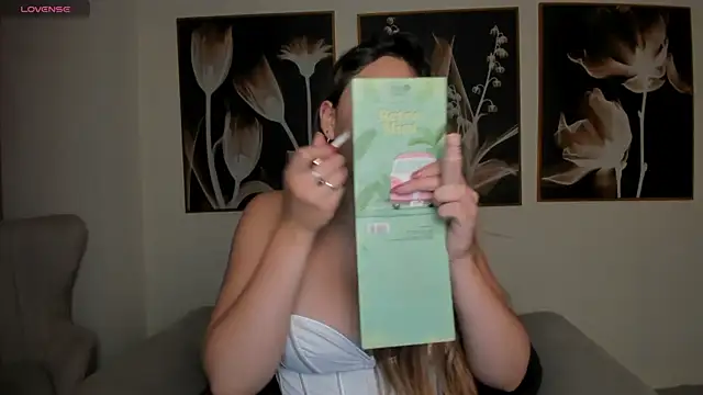 BellaRose X online show from 03/26/26, 04:33