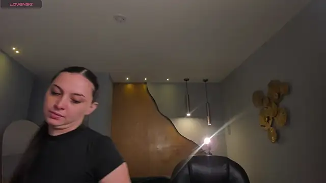 AliceHarper  online show from 03/04/26, 07:54