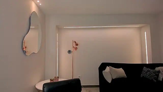 AliceHarper  online show from 04/11/26, 11:47