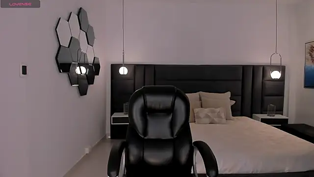 AliceHarper  online show from 03/09/25, 03:54