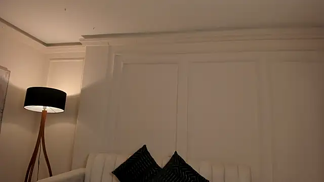 AliceHarper  online show from 12/15/25, 05:41