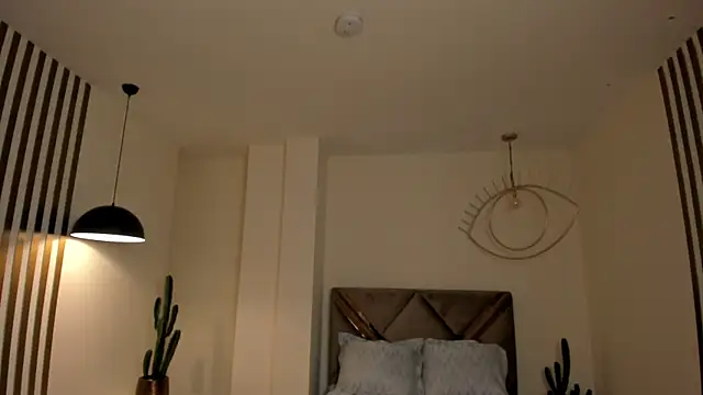 AliceHarper  online show from 12/03/25, 06:29