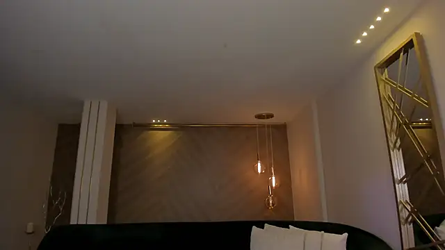 AliceHarper  online show from 10/18/25, 11:56