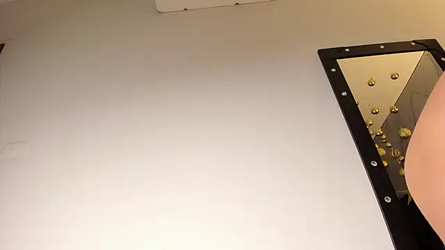 Snapshot of CoralineSanchez chatting on 02/11/26, 07:25 CoralineSanchez online show from 02/11/26, 07:25