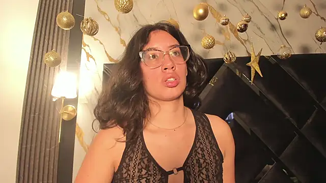 Snapshot of CoralineSanchez chatting on 02/07/26, 07:44 CoralineSanchez online show from 02/07/26, 07:44