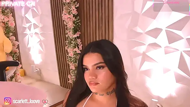 Snapshot of Johanna6 chatting on 09/18/25, 03:42 Johanna6 online show from 09/18/25, 03:42